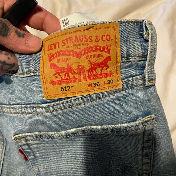 Levi’s 512 ripped jeans 36W/30L - Picture 4 of 6